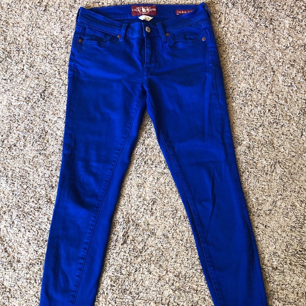 Lucky Brand soft comfy jeans.